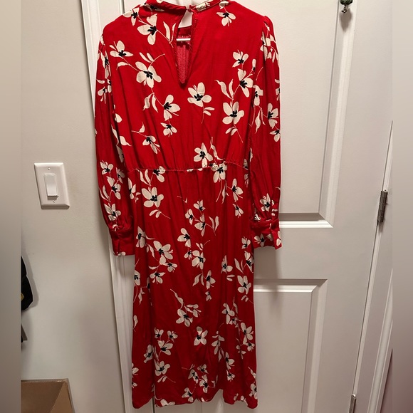 New Look long sleeved floral dress in red pattern - Picture 5 of 8